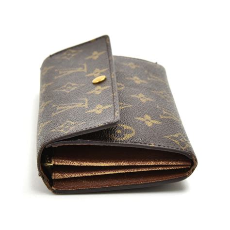 lv monogram canvas sarah wallet|sarah wallet in monogram.